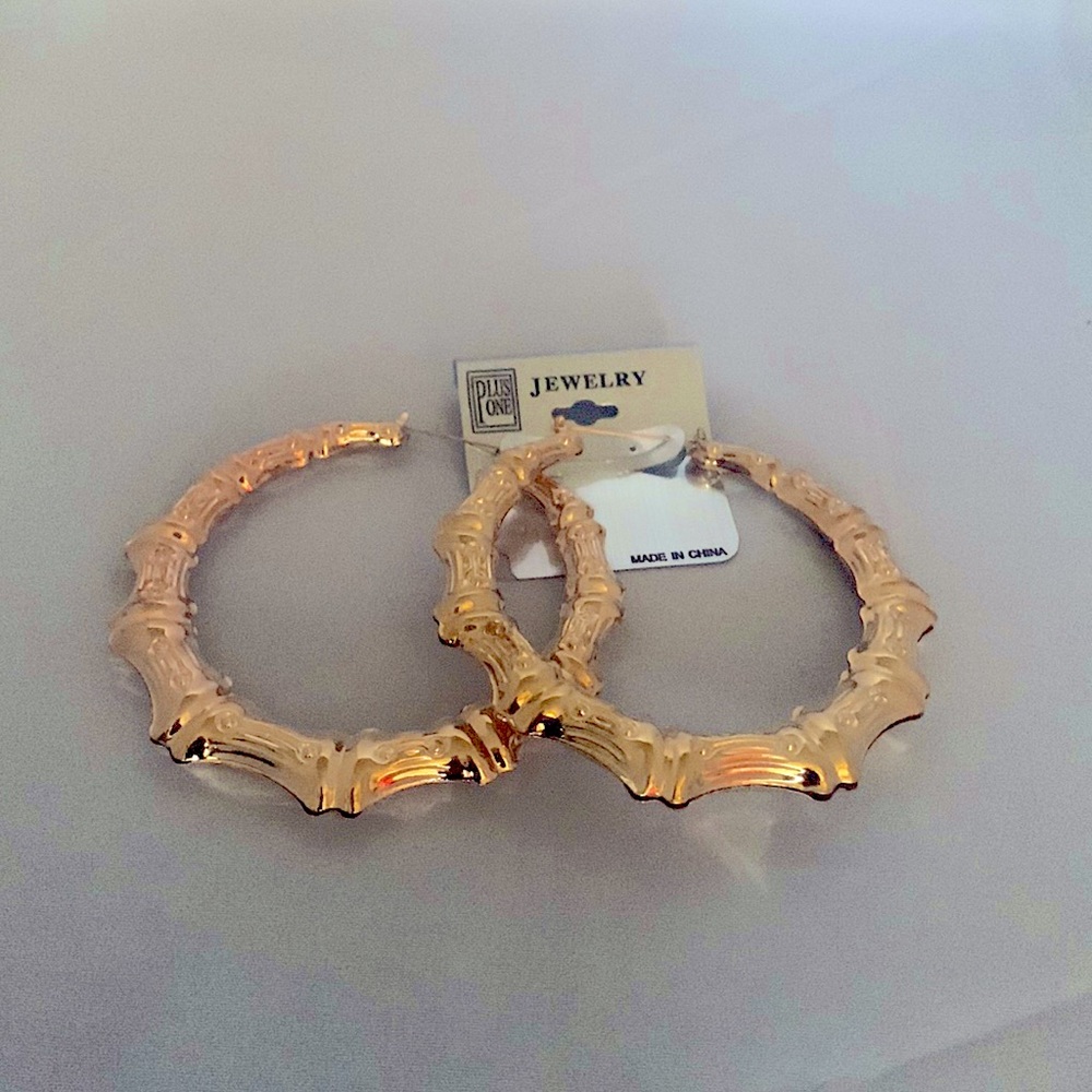 ✨GOLD BAMBOO EARRINGS FOR SALE✨